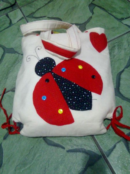 Bolsa patchwork joaninha